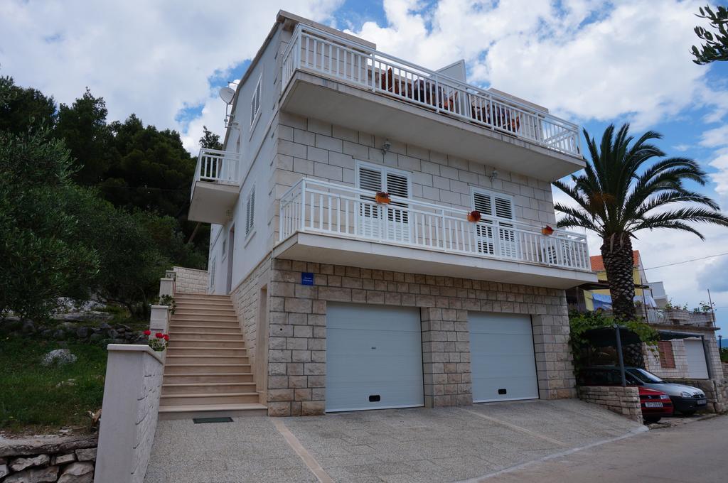 Apartments Ivona Lumbarda Exterior photo