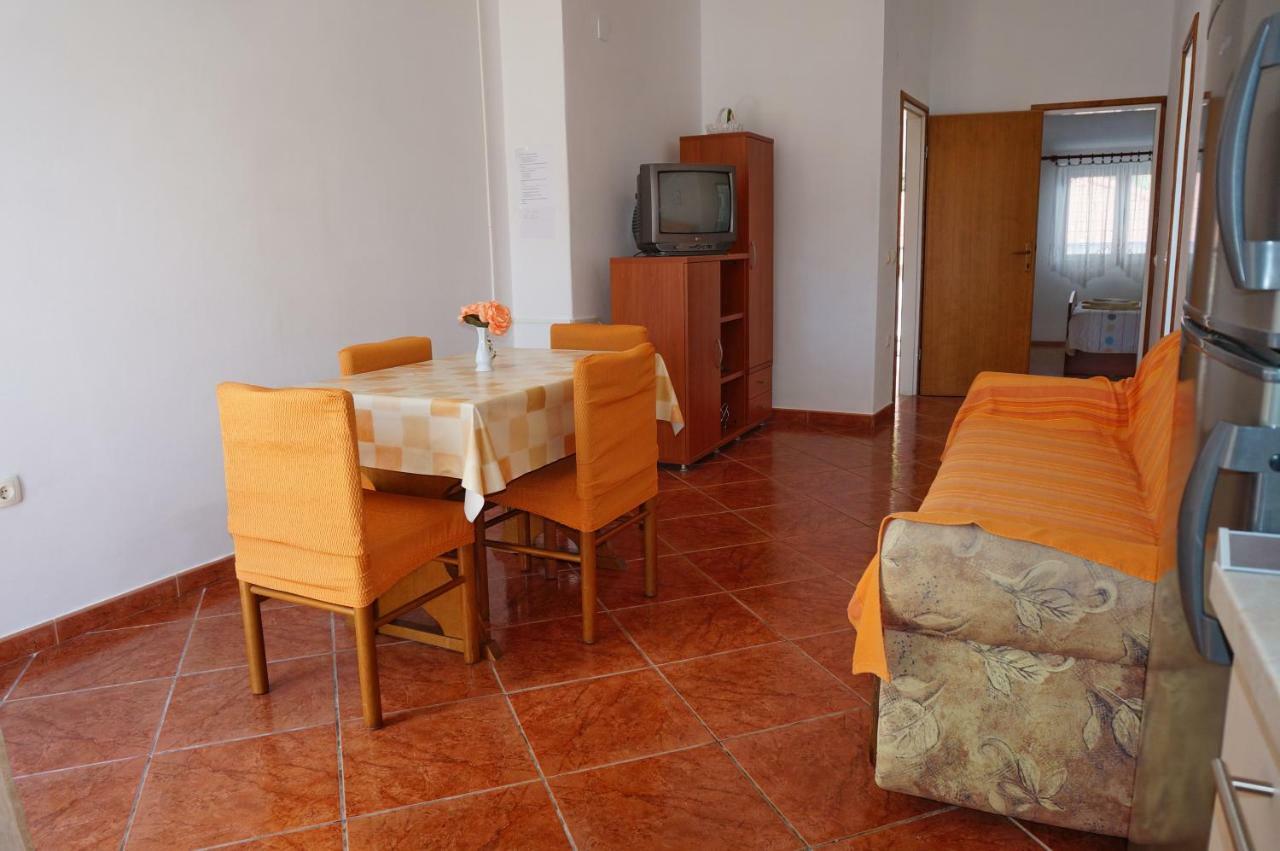 Apartments Ivona Lumbarda Room photo