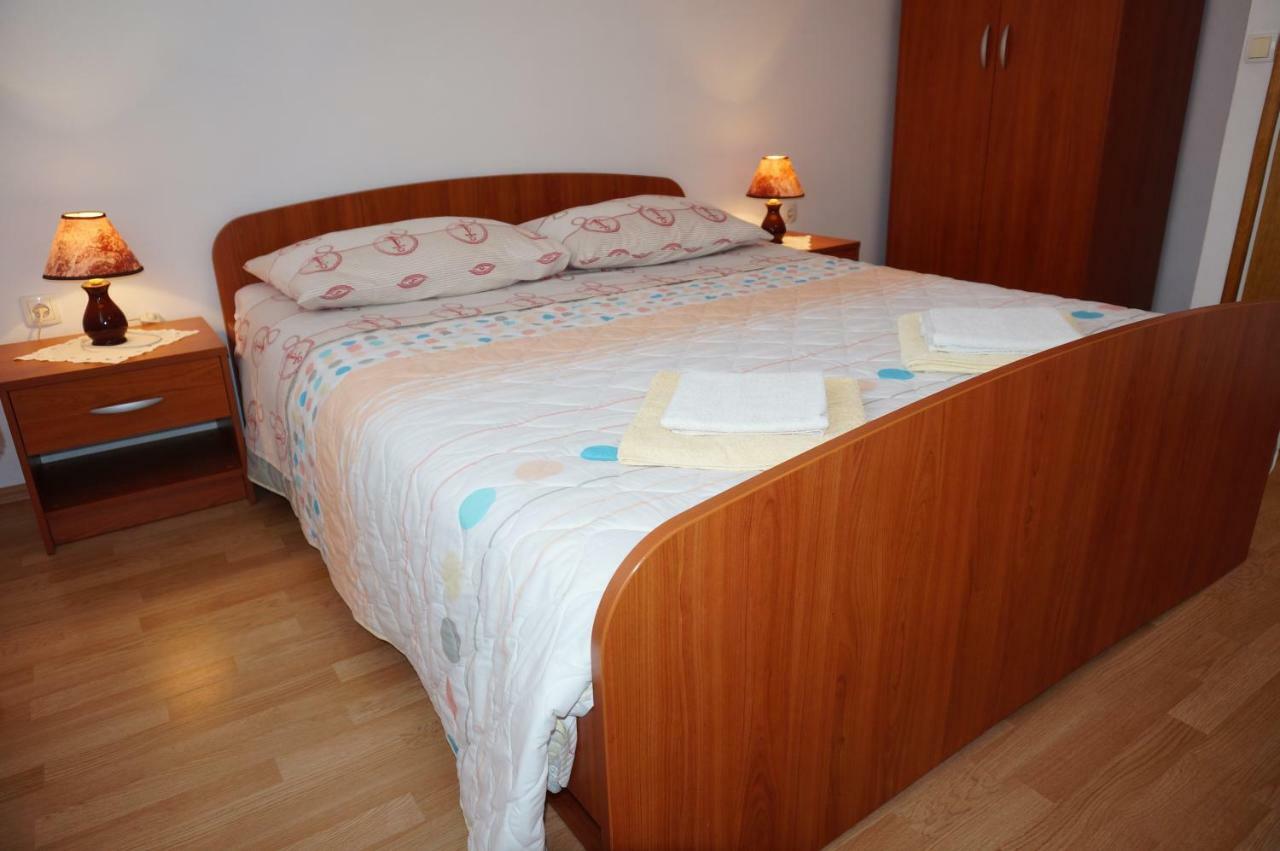 Apartments Ivona Lumbarda Room photo